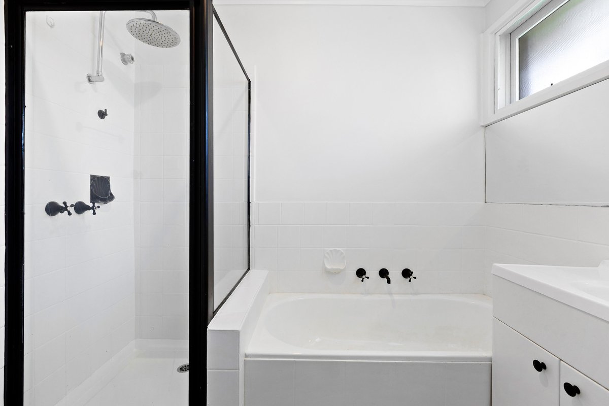 3 / 38 Golden Avenue Bonbeach - Residential for lease