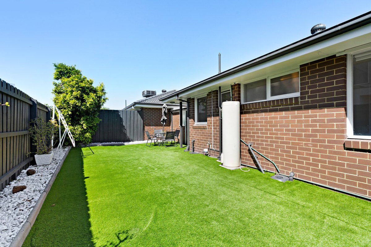 3 / 38 Golden Avenue Bonbeach - Residential for lease