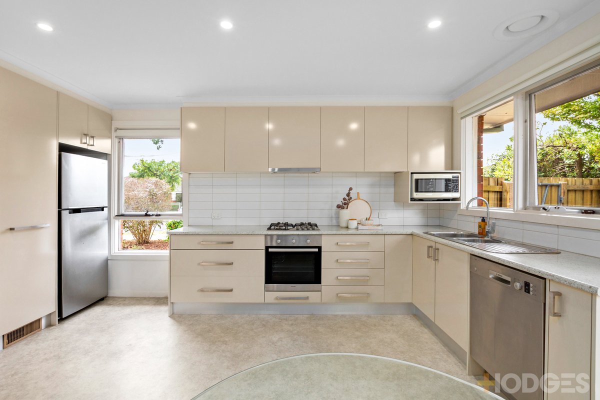 3 / 4-6 Aster Crescent Highett - Residential for sale