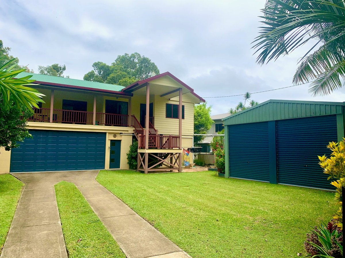34 Davison Road, WILSON BEACH QLD 4800