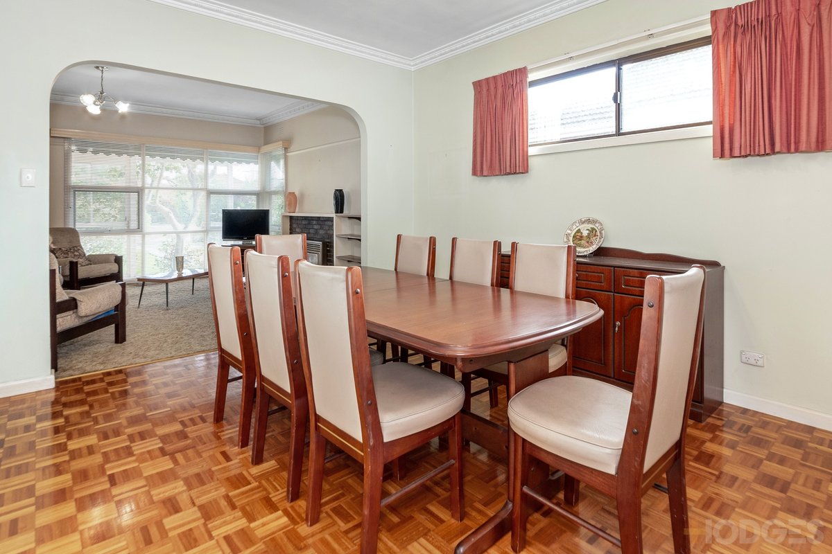 34 East View Crescent Bentleigh East - Residential for sale