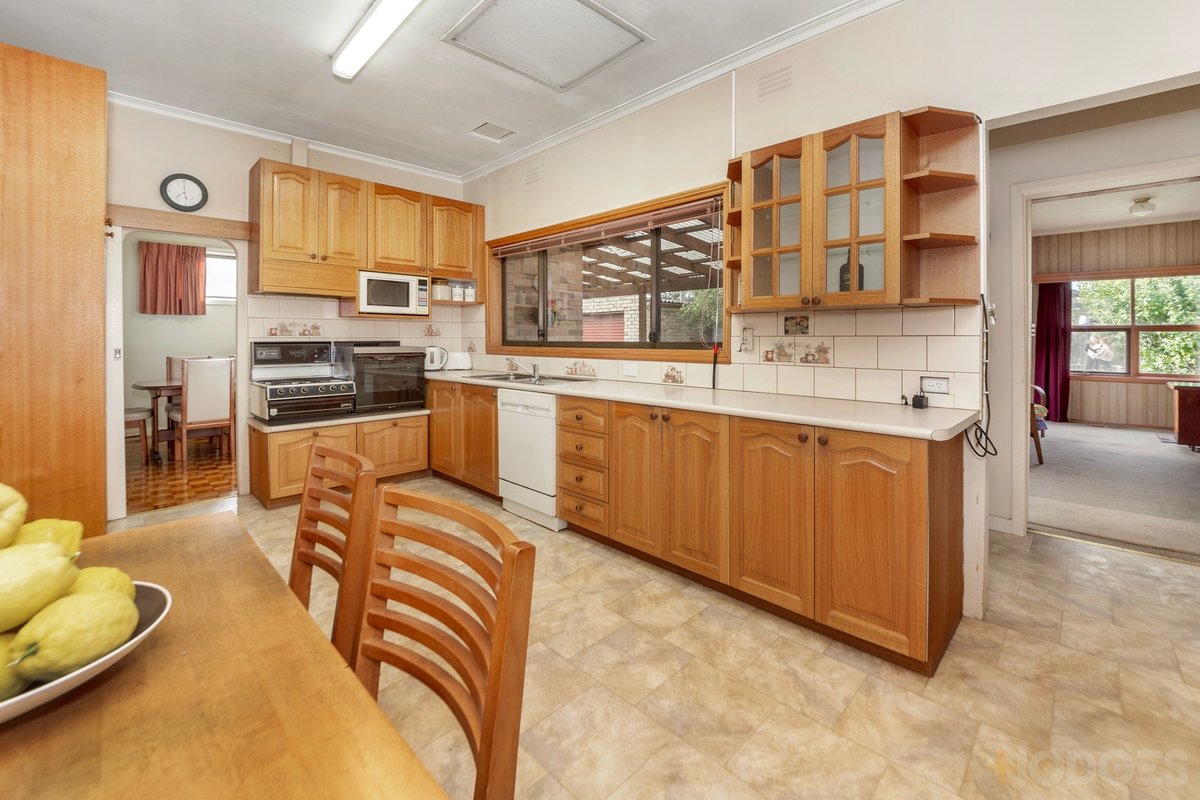 34 East View Crescent Bentleigh East - Residential for sale