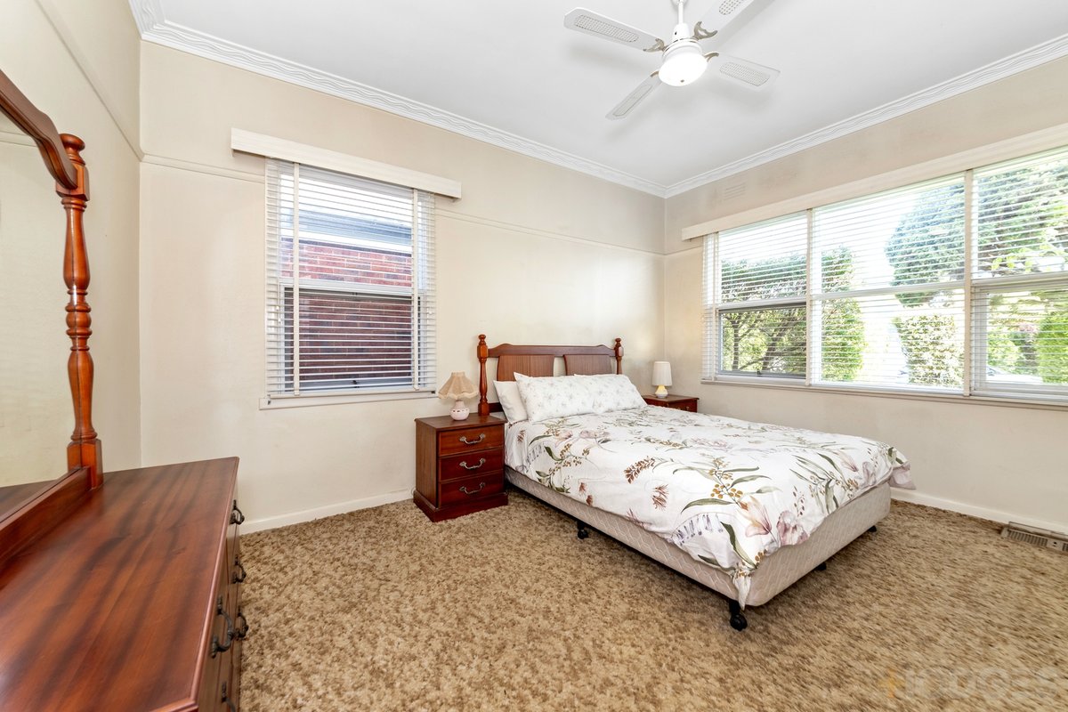 34 East View Crescent Bentleigh East - Residential for sale