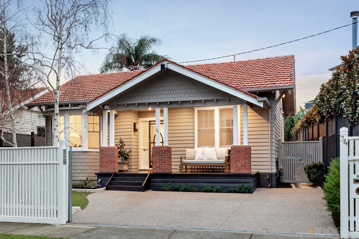 34 Imbros Street Hampton - Residential for sale