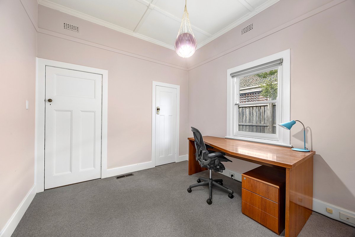 34 Ludstone Street Hampton - Residential for sale