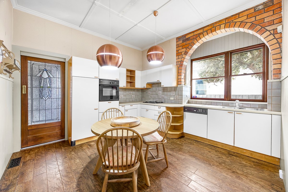 34 Ludstone Street Hampton - Residential for sale
