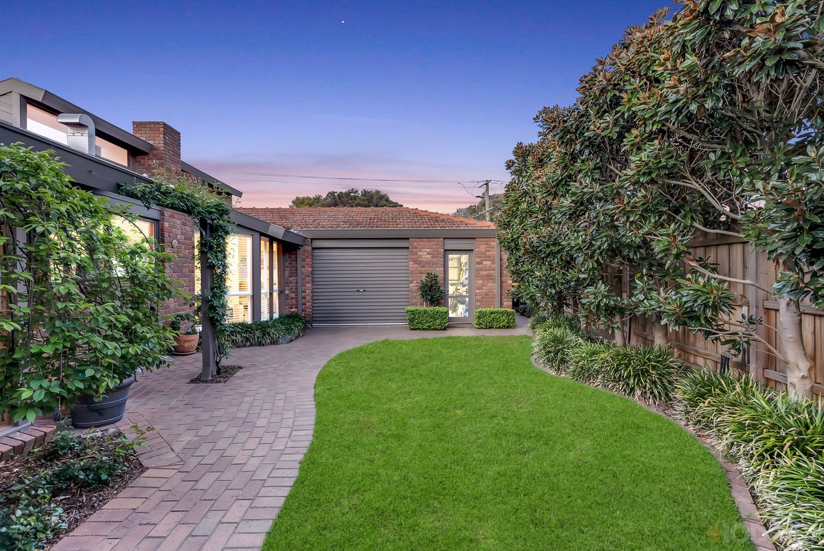 34 Naples Road Mentone - Residential for sale