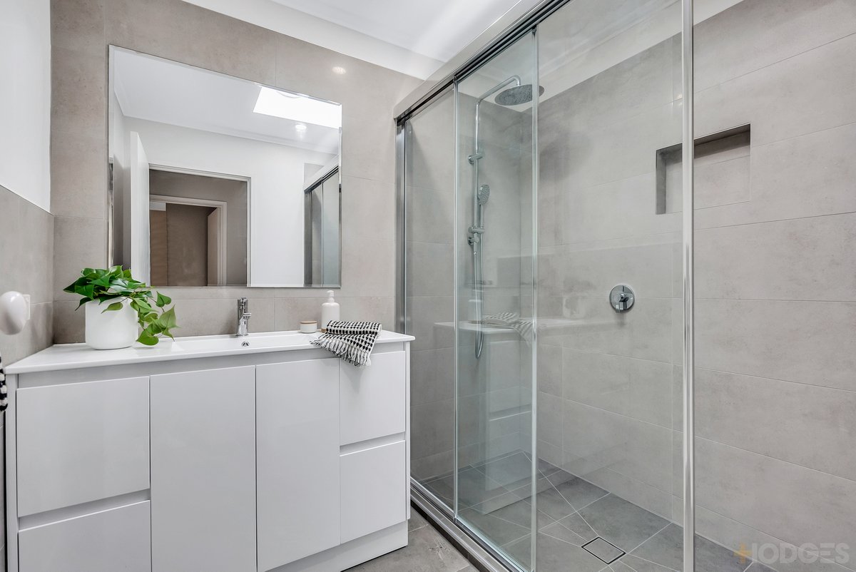 3 / 4 The Corso  Parkdale - Residential for sale