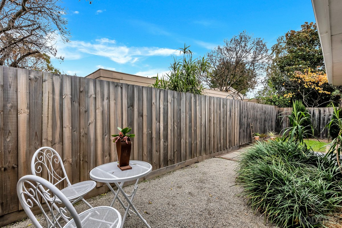 3 / 4 The Corso  Parkdale - Residential for sale