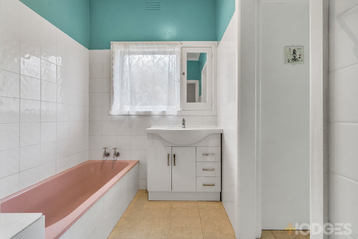 34 Wards Grove Bentleigh East - Residential for sale