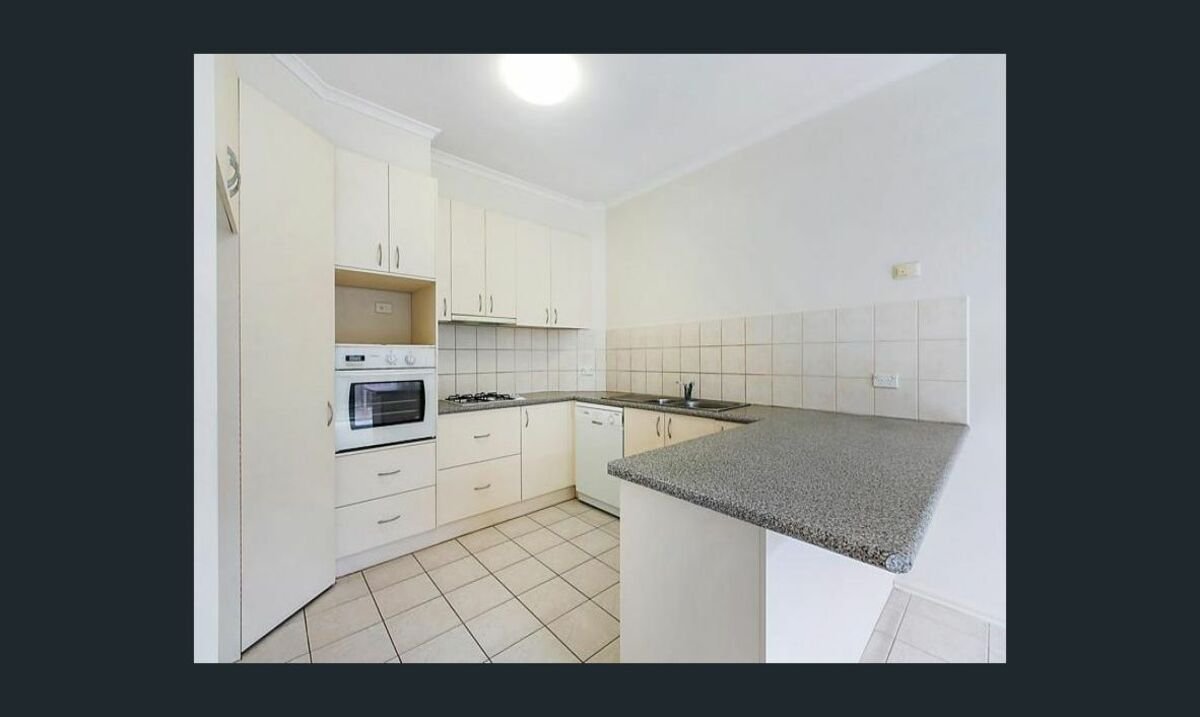 3 / 49 Dega Avenue  Bentleigh East - Residential for lease