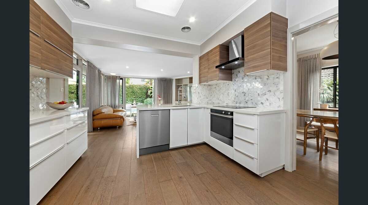 35 Canberra Grove Brighton East - Residential for lease