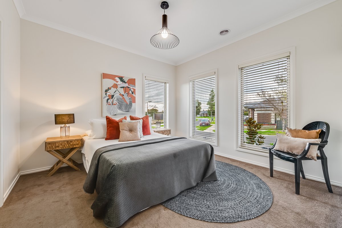 35 Firecrest Road Manor Lakes - Residential for sale