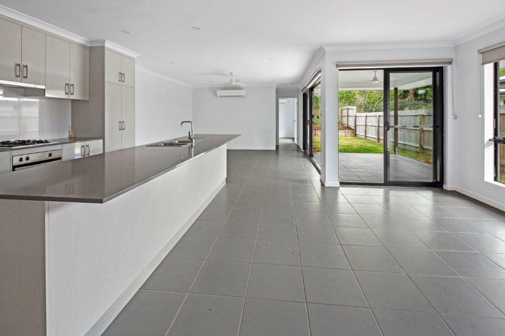 35 Lemau Court, JUBILEE POCKET QLD 4802