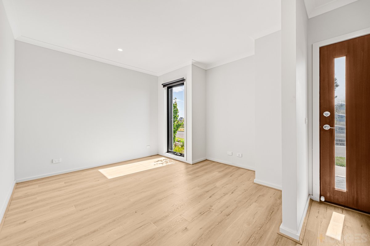 35 Mornington Avenue Tarneit - Residential for sale