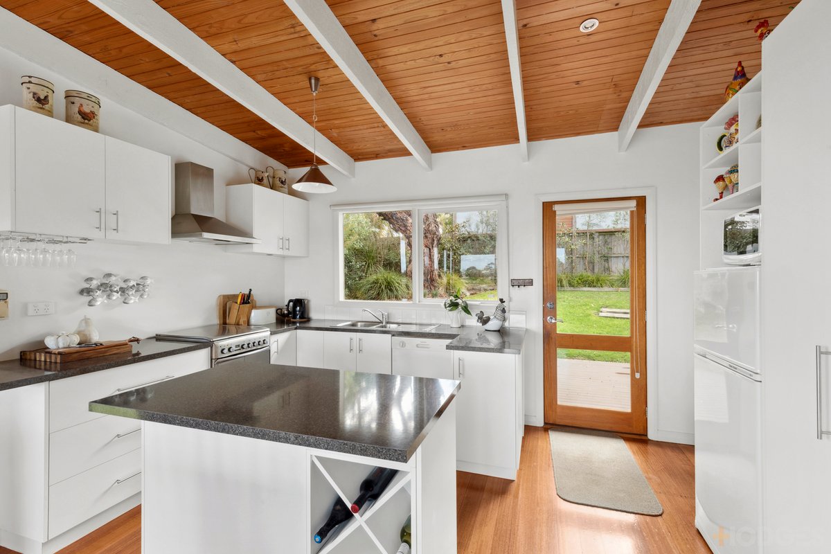 35 Riviera Crescent Ocean Grove - Residential for sale