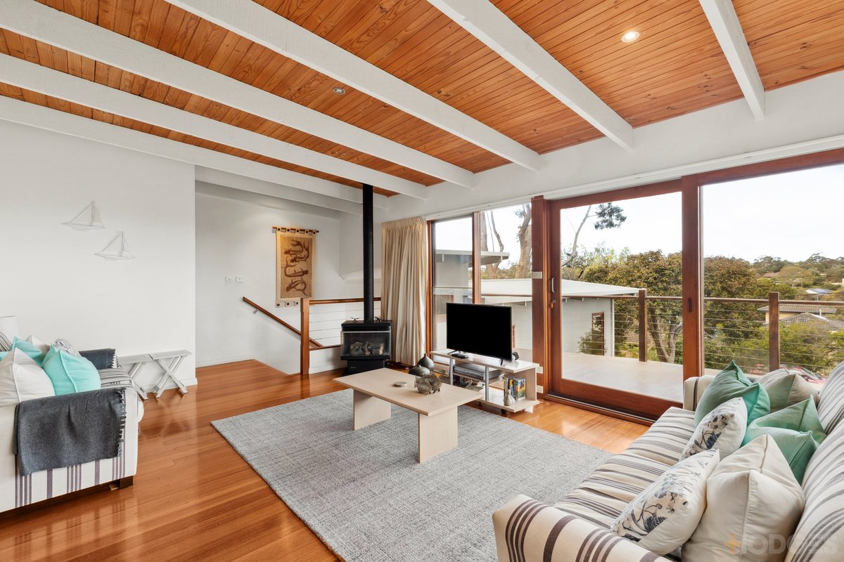 35 Riviera Crescent Ocean Grove - Residential for sale