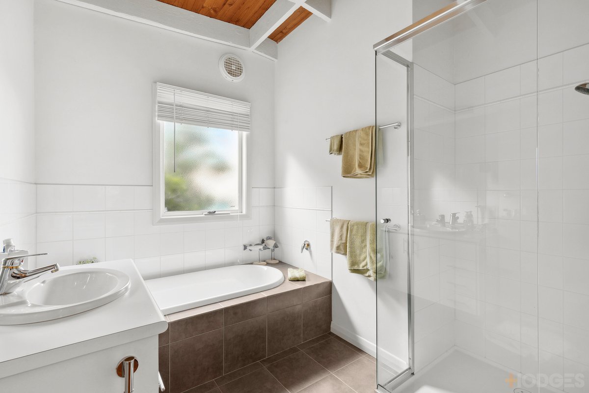 35 Riviera Crescent Ocean Grove - Residential for sale