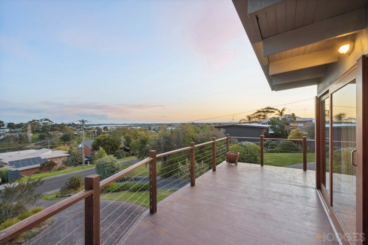 35 Riviera Crescent Ocean Grove - Residential for sale