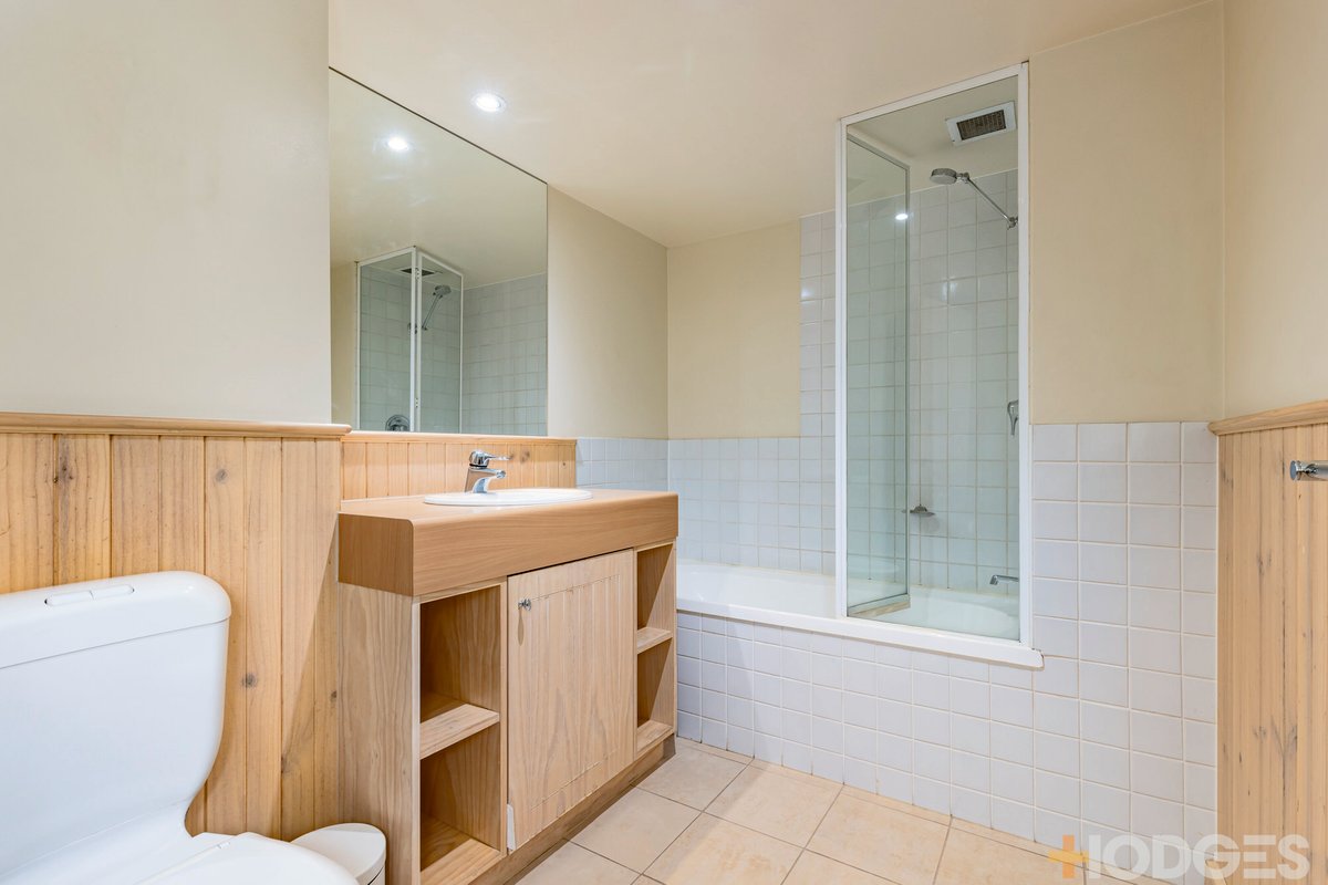 35 / 234 Flinders Lane MELBOURNE - Residential for lease