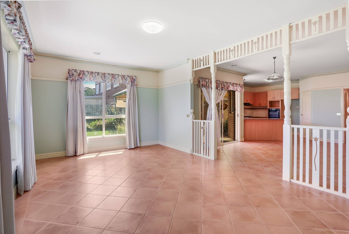 355 Morris Road Hoppers Crossing - Residential for sale