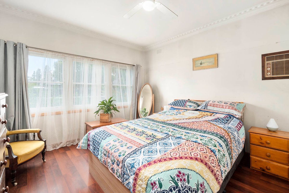 358 Autumn Street Herne Hill - Residential for sale