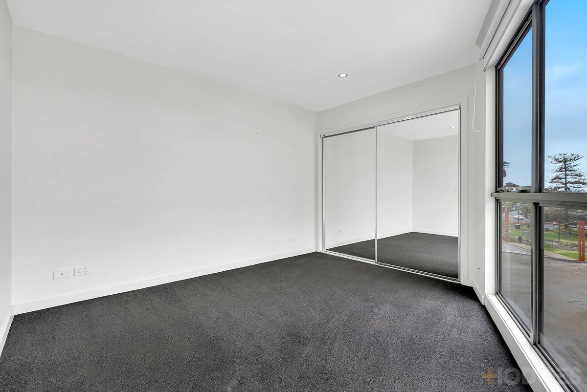 35 / 80 Balcombe Road Mentone - Residential for sale