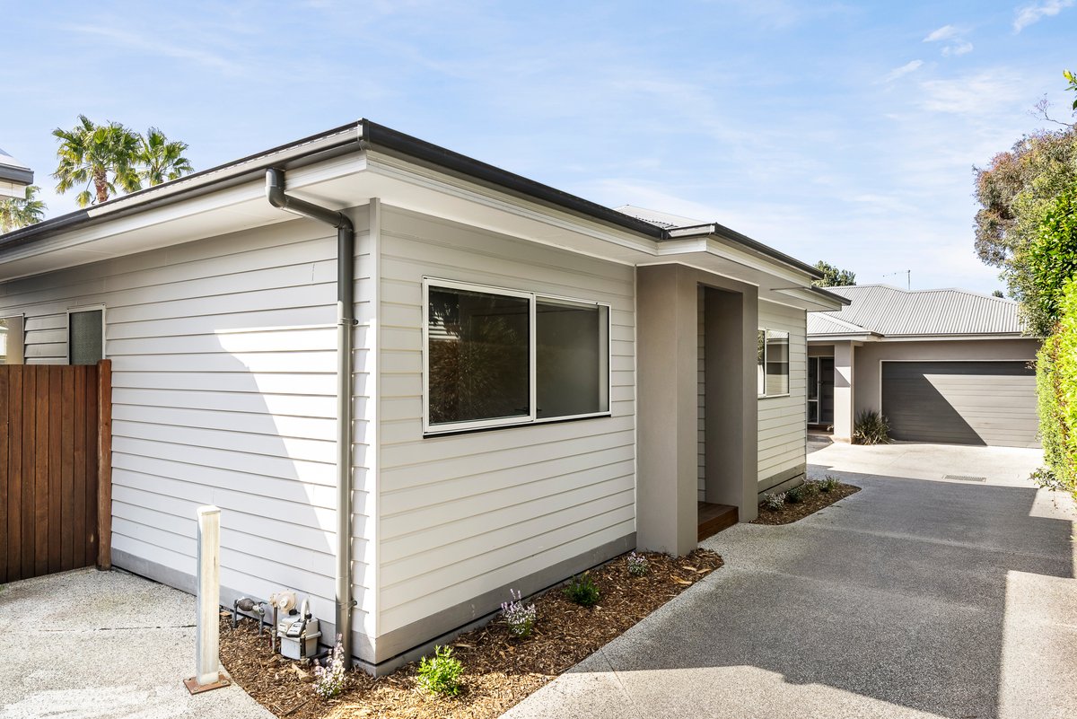 3/59a Bayview Avenue ROSEBUD - Residential for sale