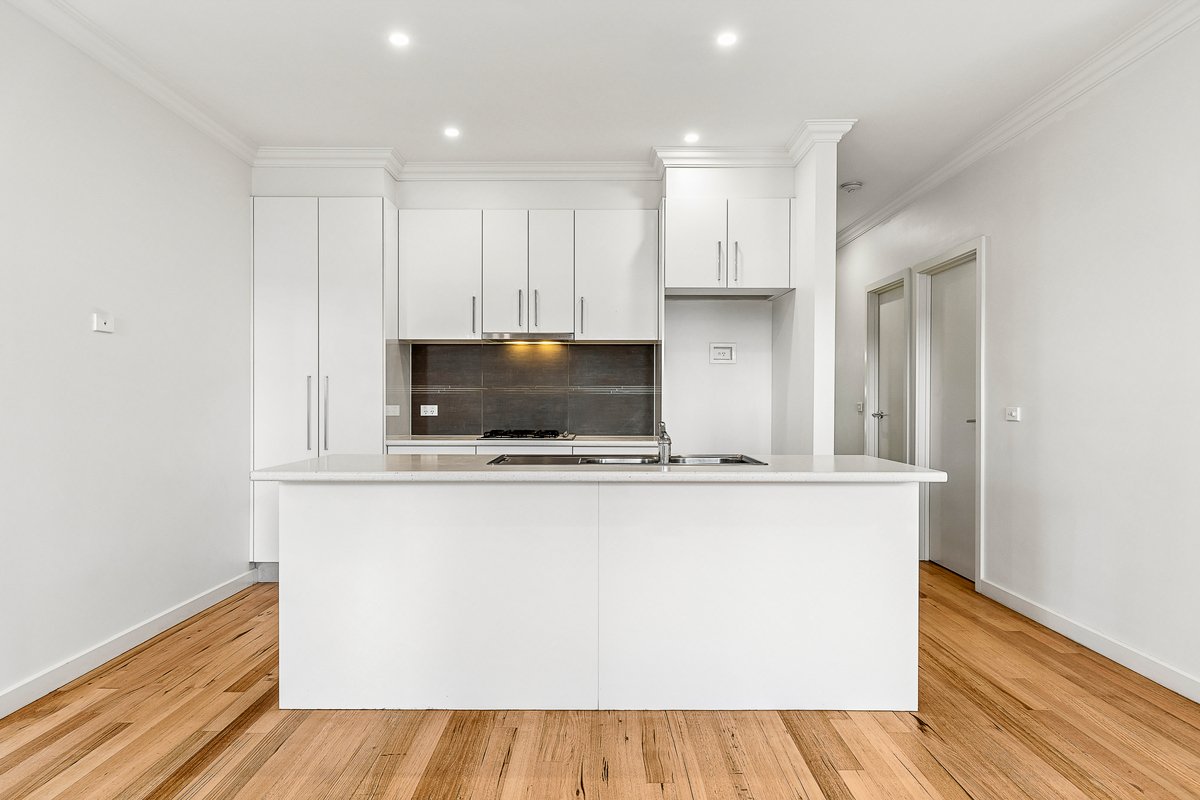 3/59a Bayview Avenue ROSEBUD - Residential for sale