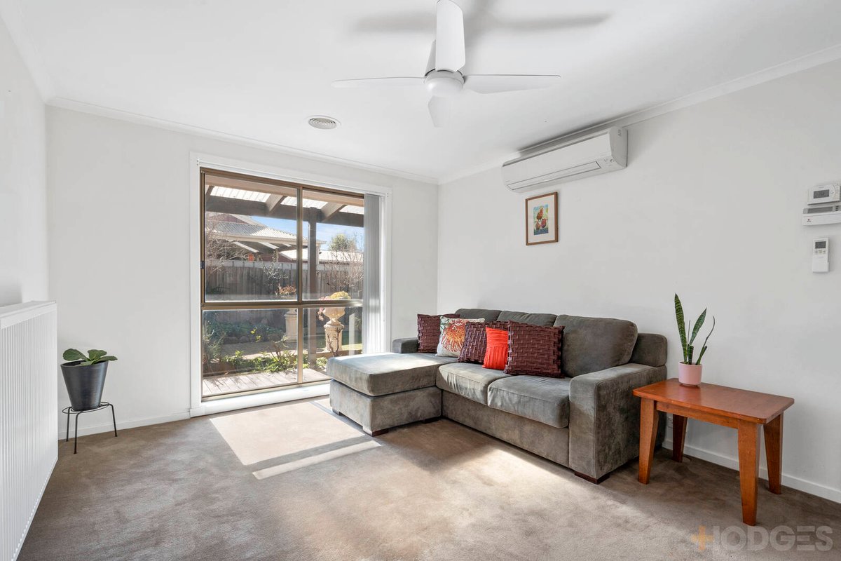 36 Cameron Crescent Lara - Residential for sale