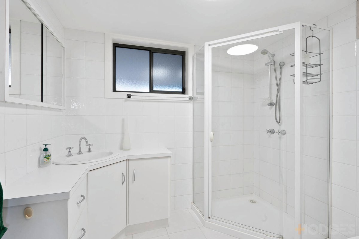 36 Cameron Crescent Lara - Residential for sale