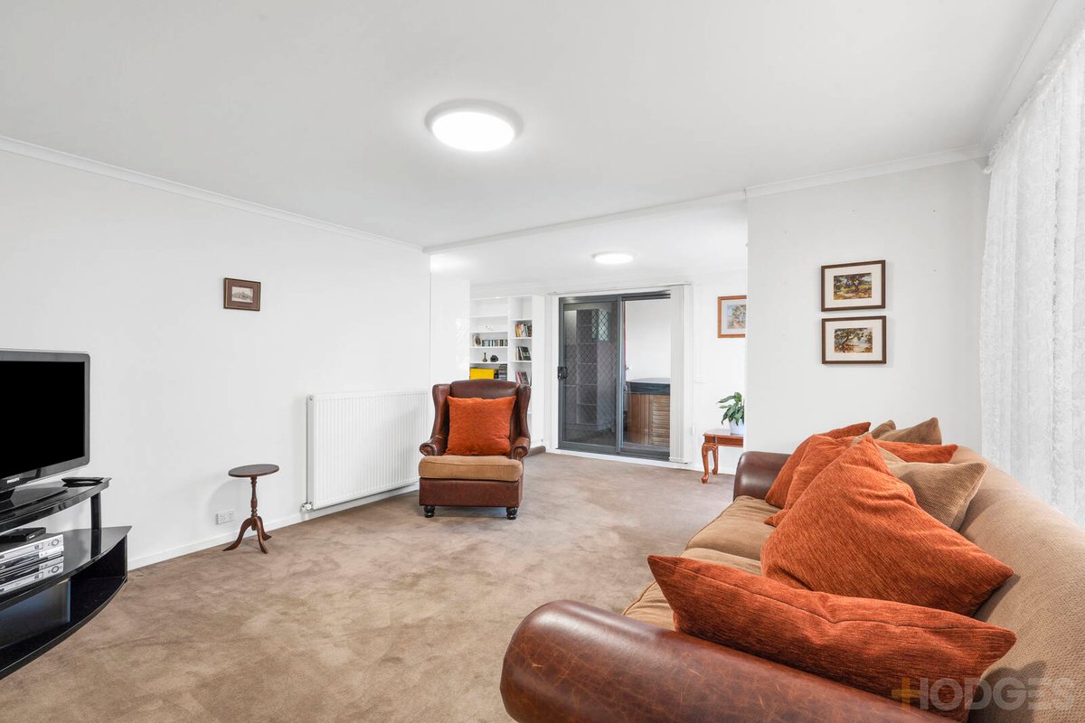 36 Cameron Crescent Lara - Residential for sale
