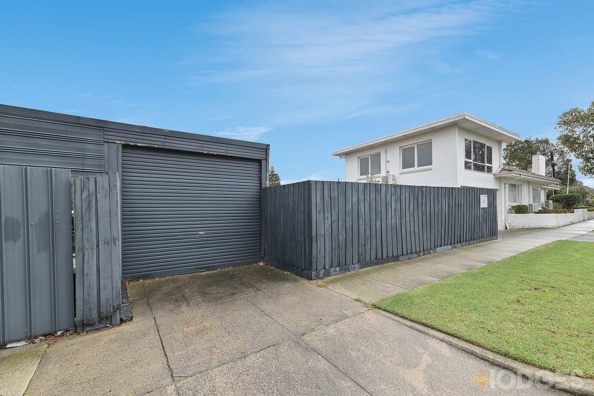 36 Castles Road Bentleigh - Residential for sale