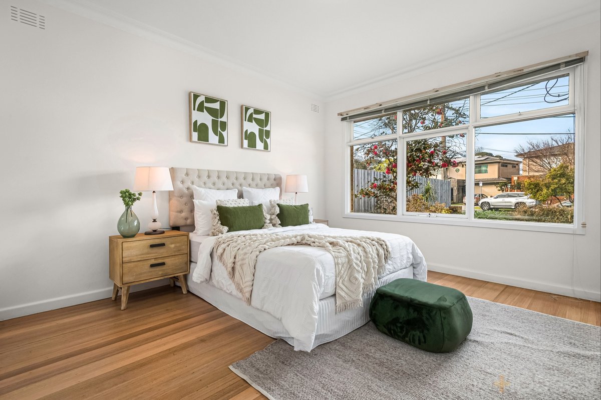 36 Friendship Square Cheltenham - Residential for sale