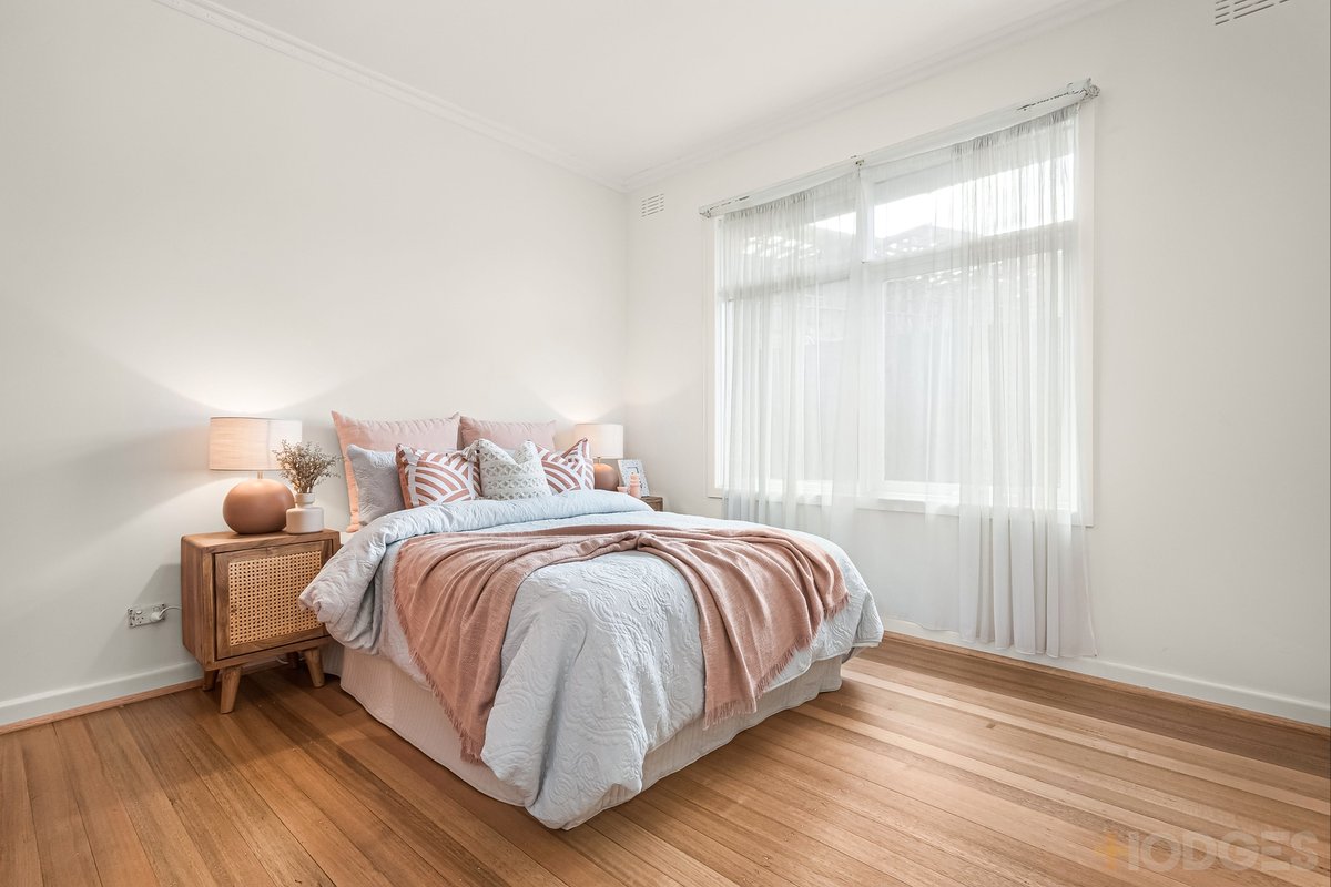 36 Friendship Square Cheltenham - Residential for sale