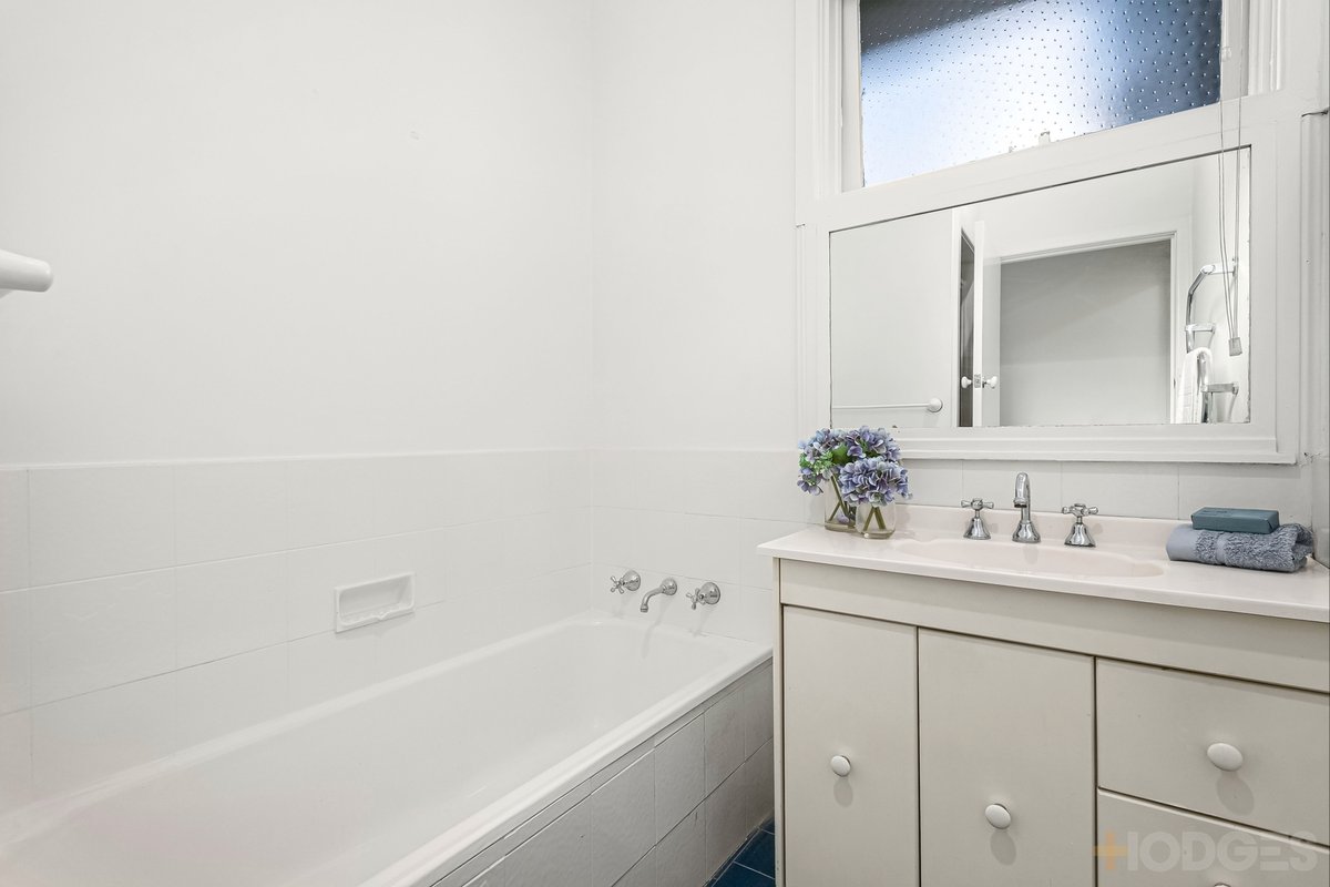 36 Friendship Square Cheltenham - Residential for sale