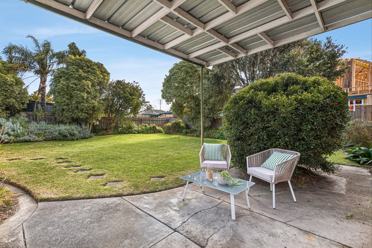 36 Friendship Square Cheltenham - Residential for sale