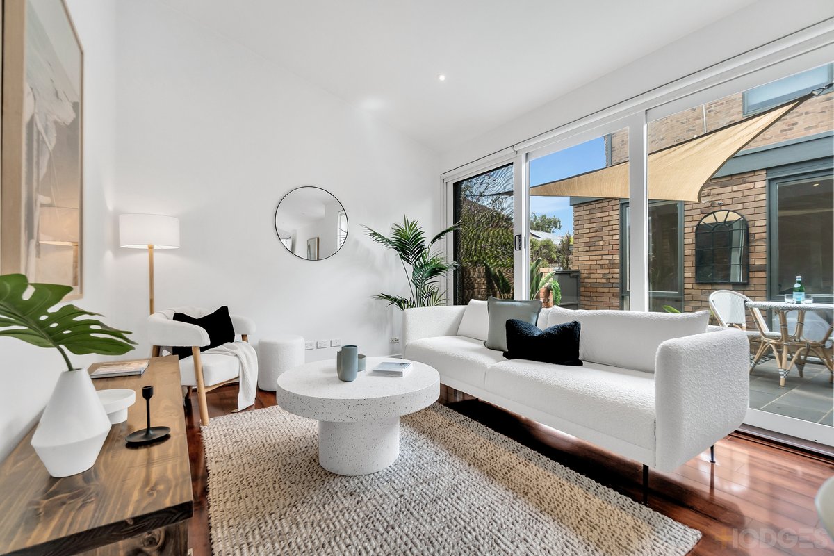3 / 60 Beach Road Mentone - Residential for sale