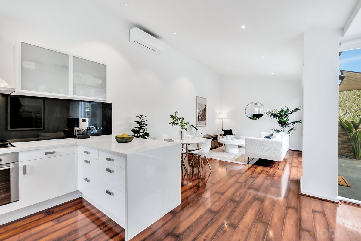 3 / 60 Beach Road Mentone - Residential for sale