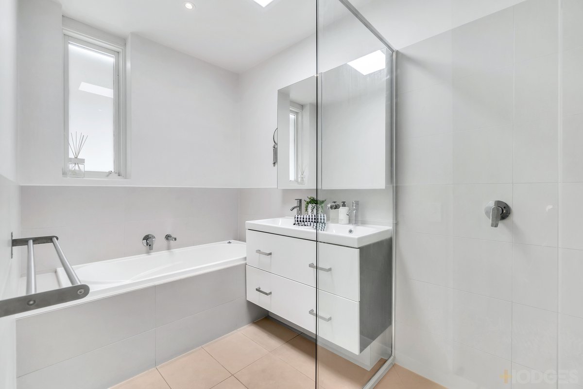 3 / 60 Beach Road Mentone - Residential for sale