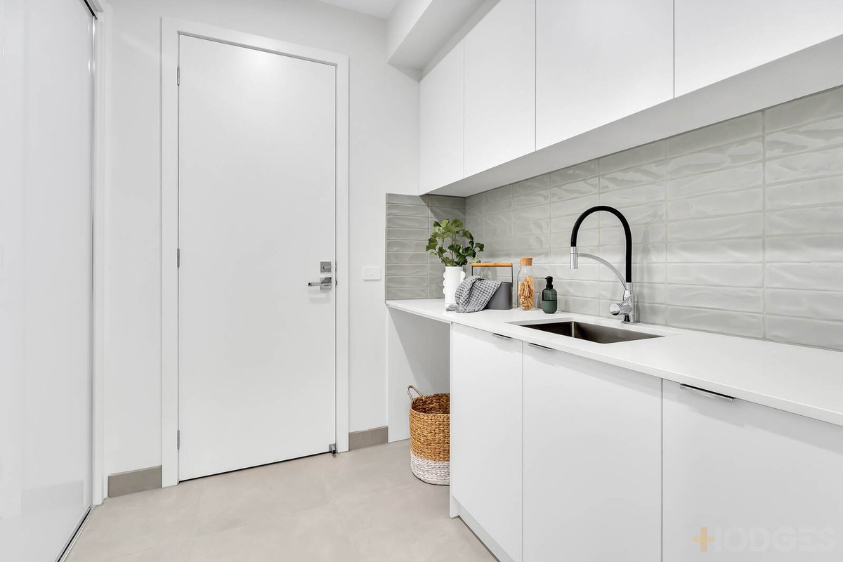 3 / 61 Follett Road Cheltenham - Residential for sale