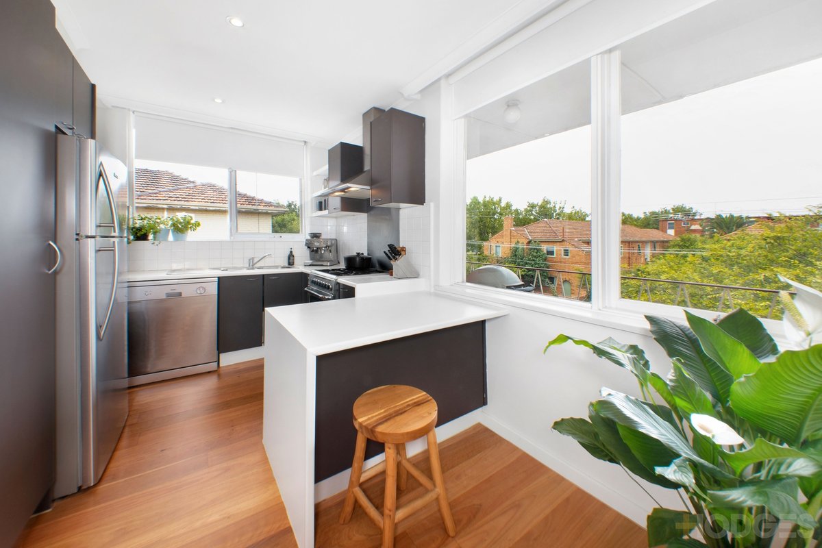 3 / 61 Ormond Road Elwood - Residential for sale