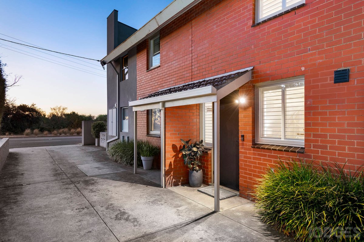3 / 62 Beach Road Hampton - Residential for sale