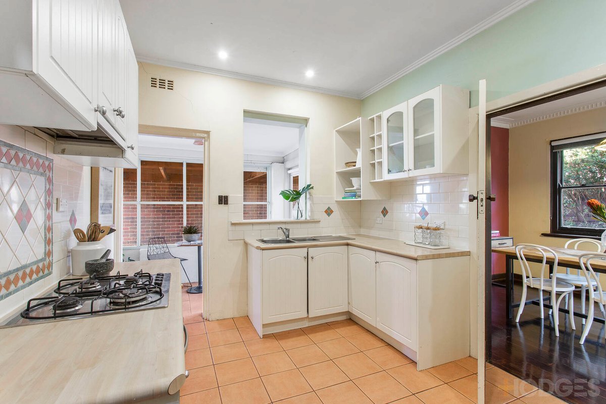 368 Bay Road Cheltenham - Residential for sale