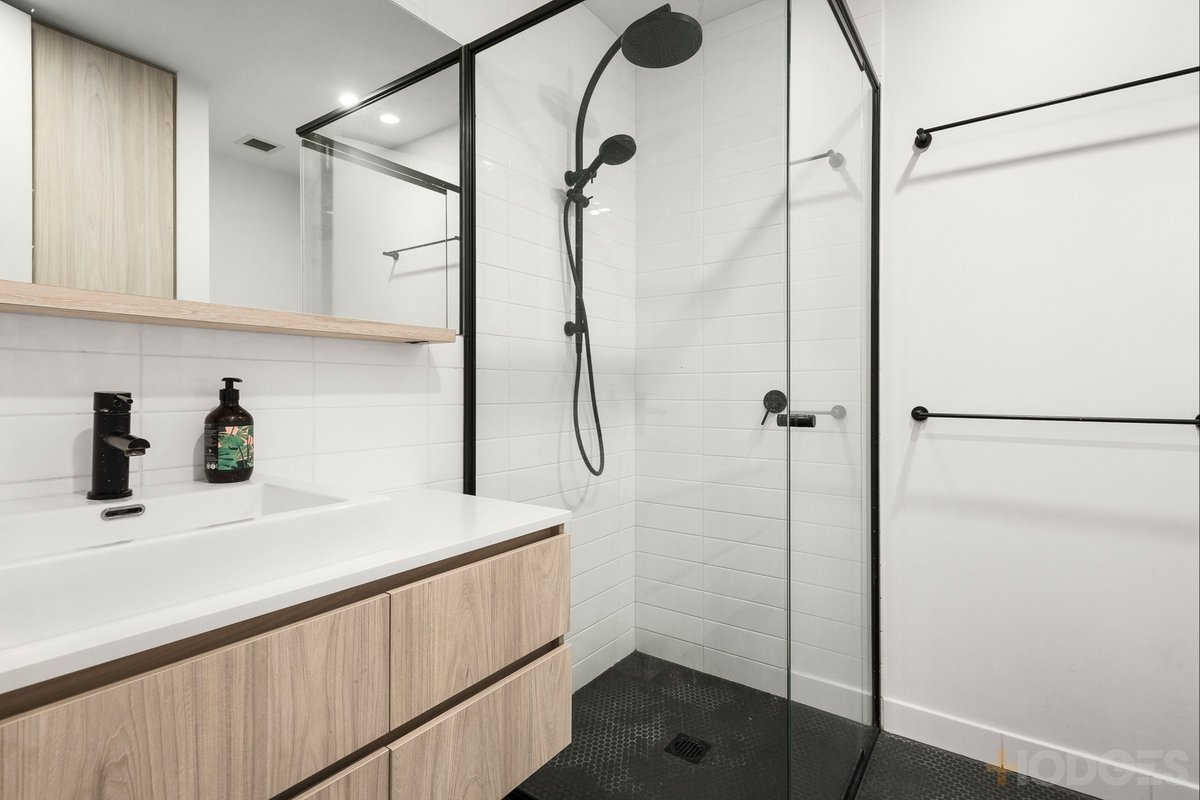 3 / 681 Inkerman Road Caulfield North - Residential for sale