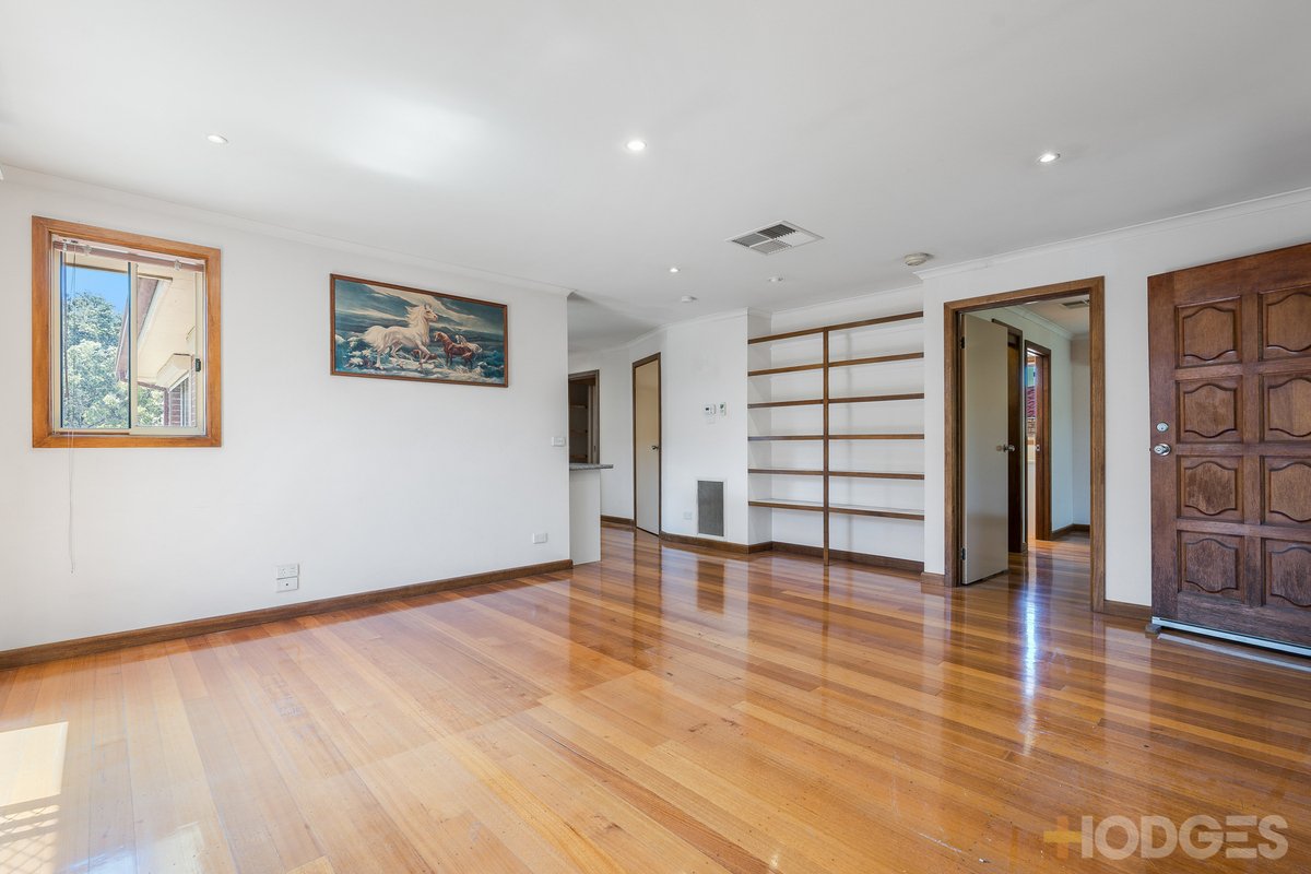 37 Applewood Drive Knoxfield - Residential for sale