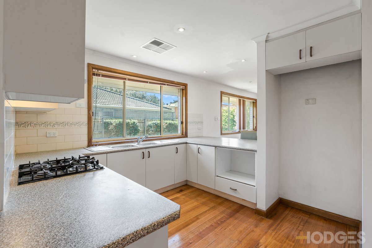 37 Applewood Drive Knoxfield - Residential for sale