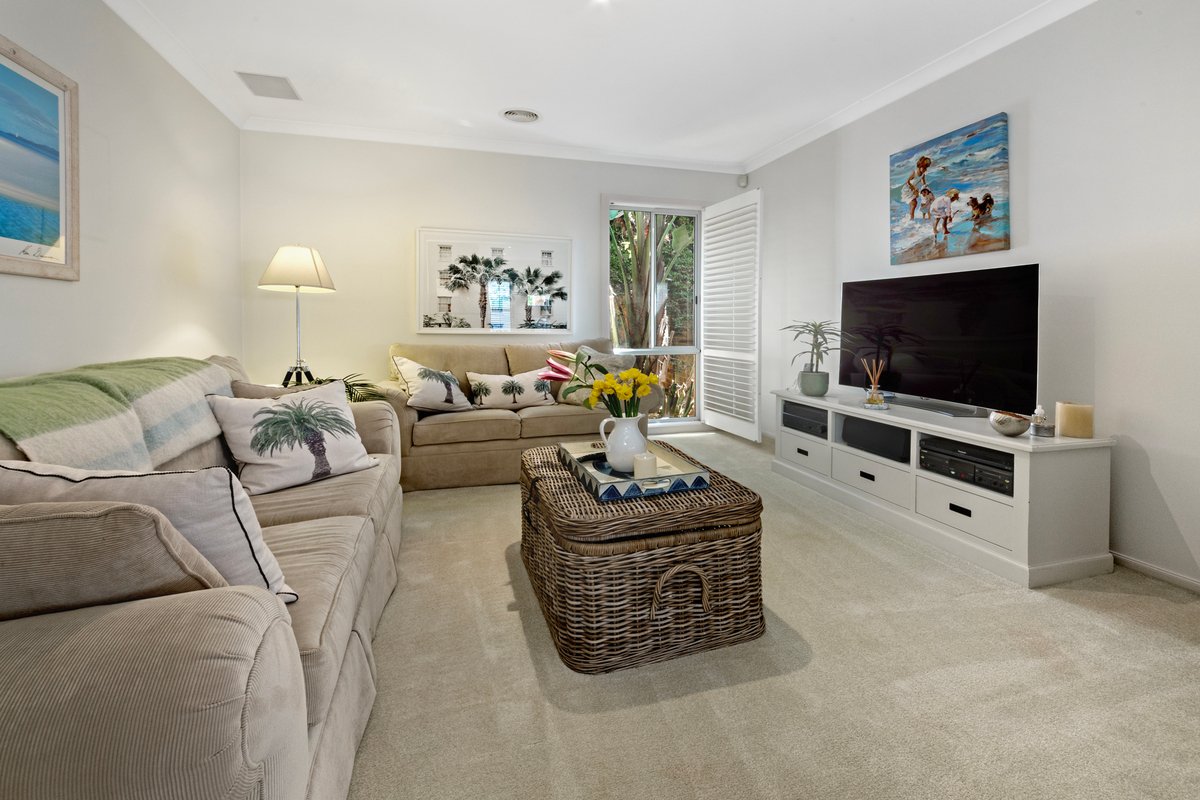 37 Craigie Road MOUNT MARTHA - Residential for sale