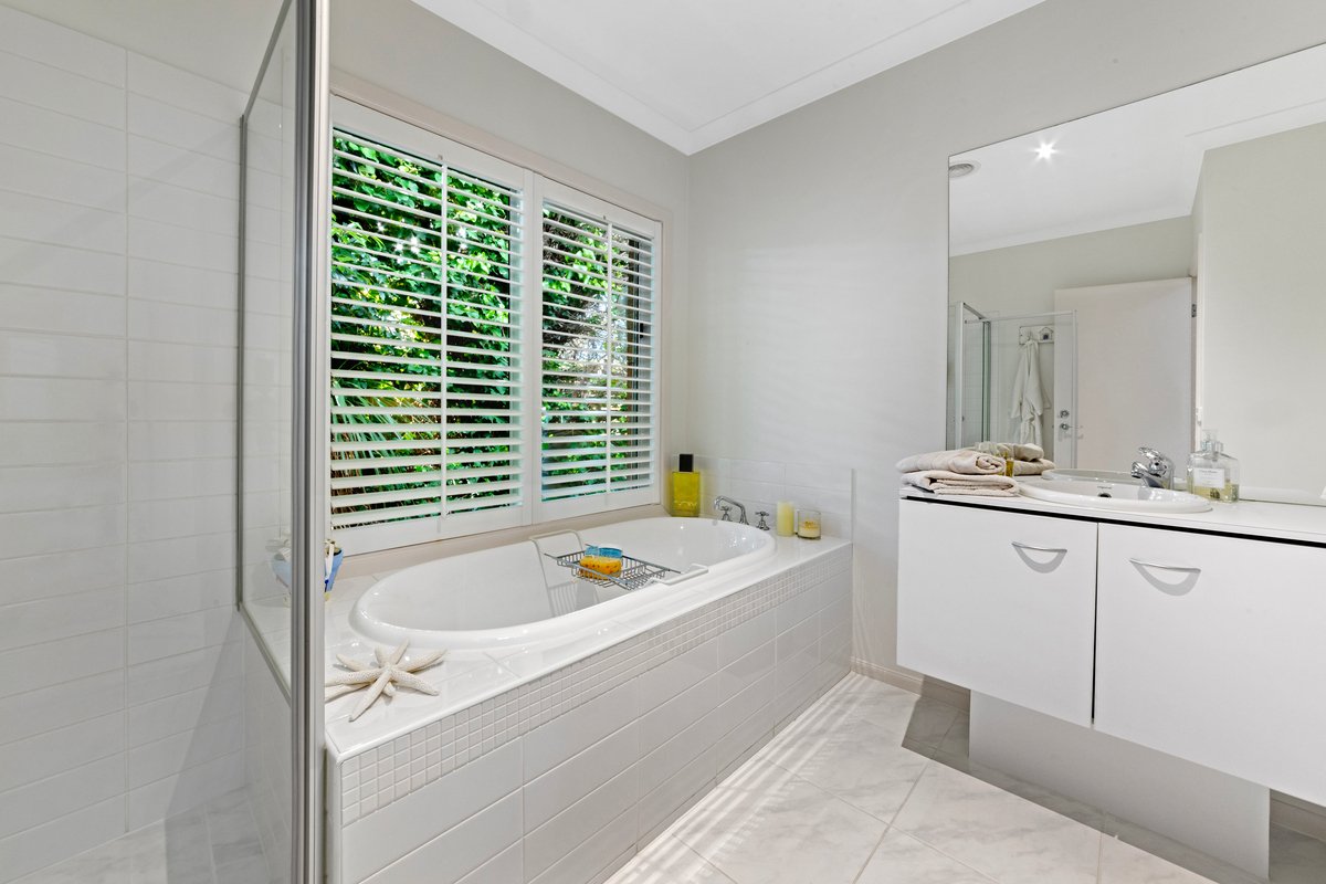 37 Craigie Road MOUNT MARTHA - Residential for sale