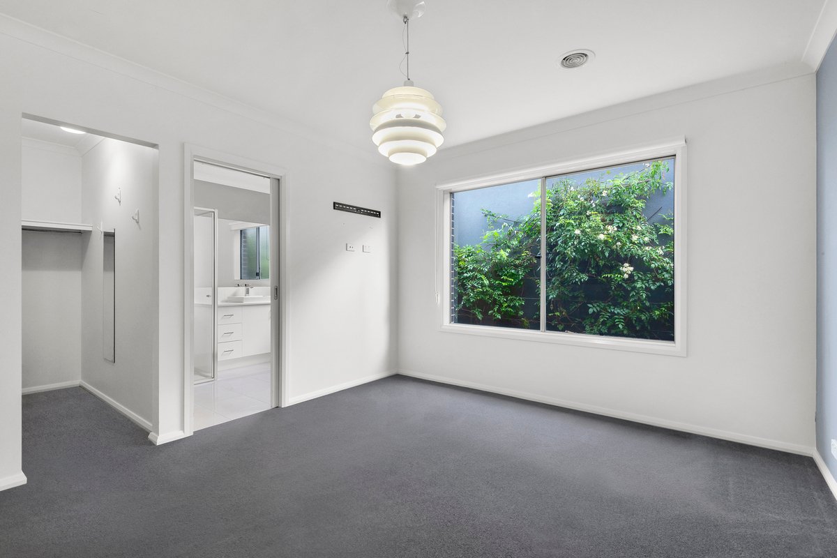 37 Empress Blvd Ocean Grove - Residential for lease